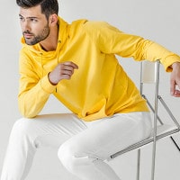 Flat ₹ 200 OFF on Grand Hoodie Sale !