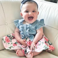 Buy 1 Get 1 FREE on Baby Clothes !