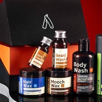 Ustraa: Valentines: Upto 30% OFF on Men's Gifts Sets