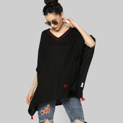 AJIO: Flat ₹ 600 OFF on Topwear & Sandals Sale above ₹ 1,790