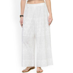 Flat 70% OFF on Select Sarees, Kurtas, Shoes, Dresses, Tops, Shirts & Bags Orders