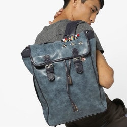 AJIO: Flat 70% OFF on Men's Clearance Sale !