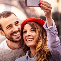 Flat ₹ 35,800 on Paris Customized Holidays !